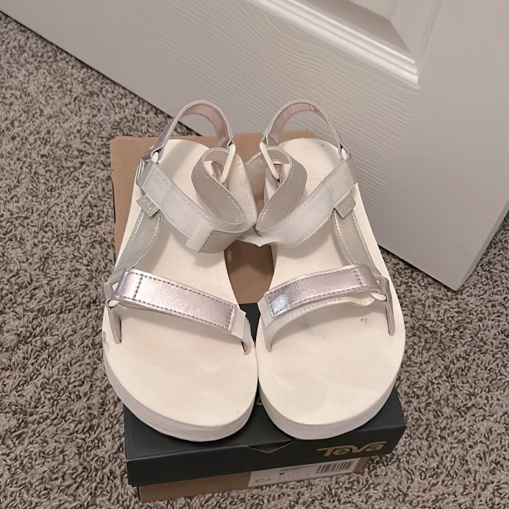 Teva platform shoes